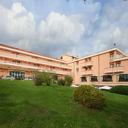 Demidoff Country Hotell